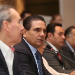 Educación de calidad para construir las bases para el desarrollo: Silvano Aureoles.