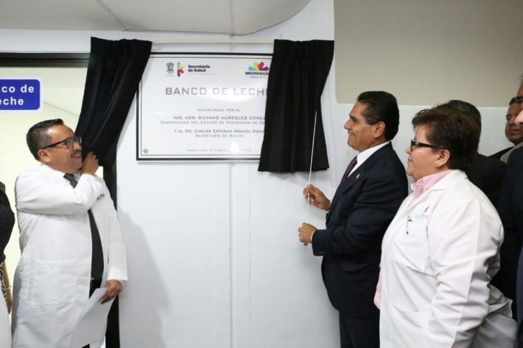 Inaugura Silvano Aureoles Banco de Leche y Tomógrafo en Hospital de la Mujer