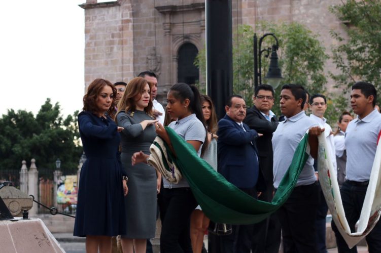 Personal de la CGCS fomenta los valores cívicos