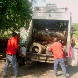Continúa la descacharrización del H. Ayuntamiento de Apatzingán.
