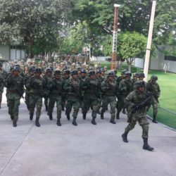 Ensayan militares para el desfile de el 16 de septiembre