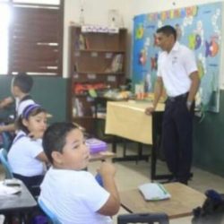 Imparte PGJE charla sobre delitos Cibernéticos a estudiantes de primaria