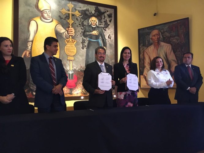 Estrechan lazos de colaboración SMRTV y UMSNH