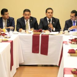Encabeza Gobernador encuentro con sector empresarial de Uruapan