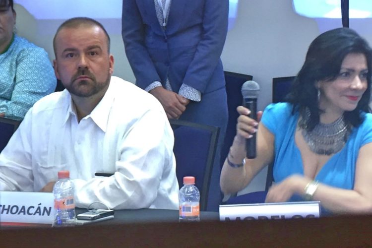 Michoacán rebasa meta anual de formalización laboral