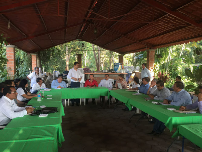 El Gobierno del Estado atiende necesidades de los municipios: Cedemun