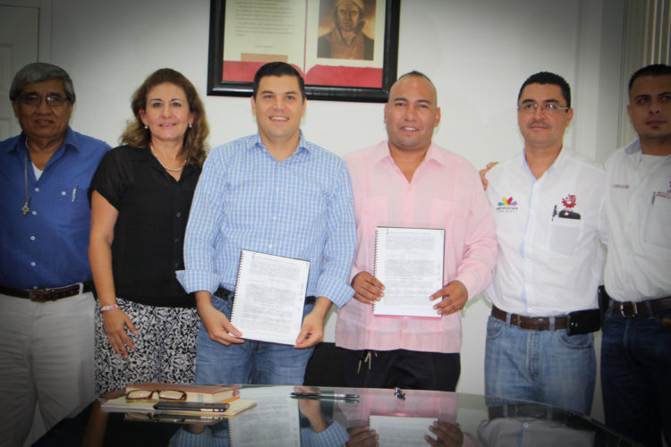 Firma convenio de colaboración ITSA y gobierno local