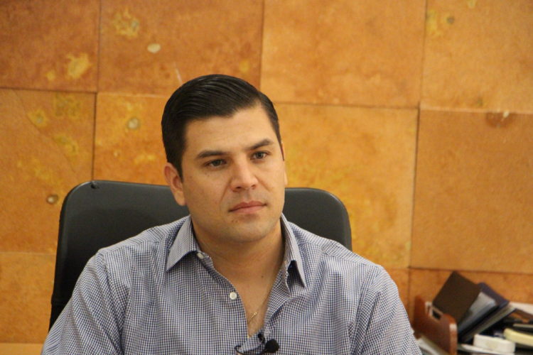 Comerciantes recibirán kits para modernizar negocios locales