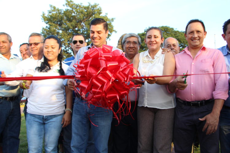Introducen red de alantarillado pluvial en la glorieta "Amalia Solórzano"