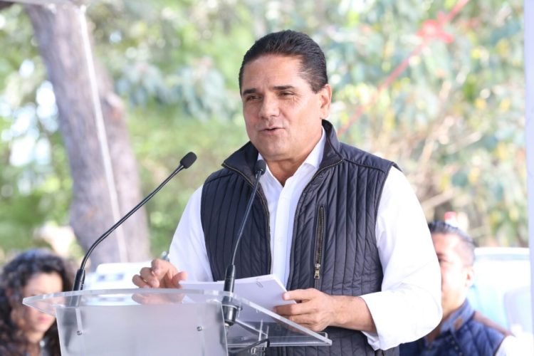 Entrega Gobernador obras en Jiquilpan por más de 36 mdp
