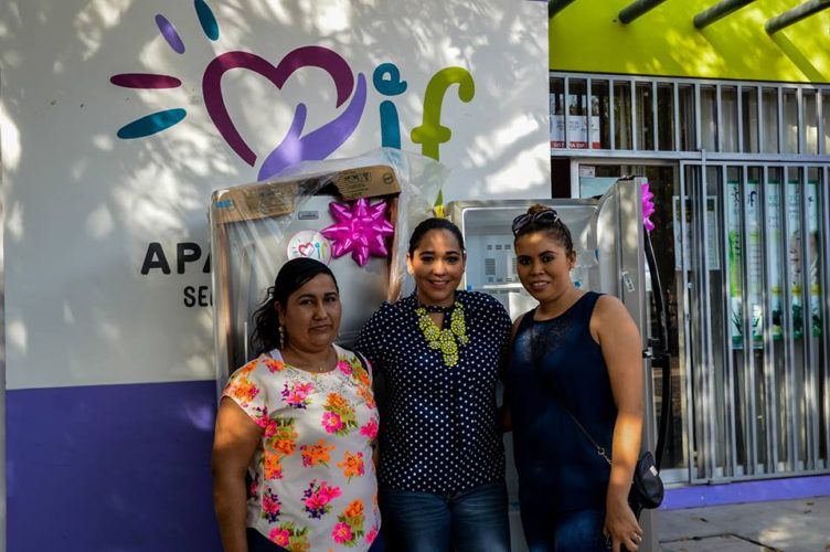 Otorgan equipamiento programa de Desayunos Escolares