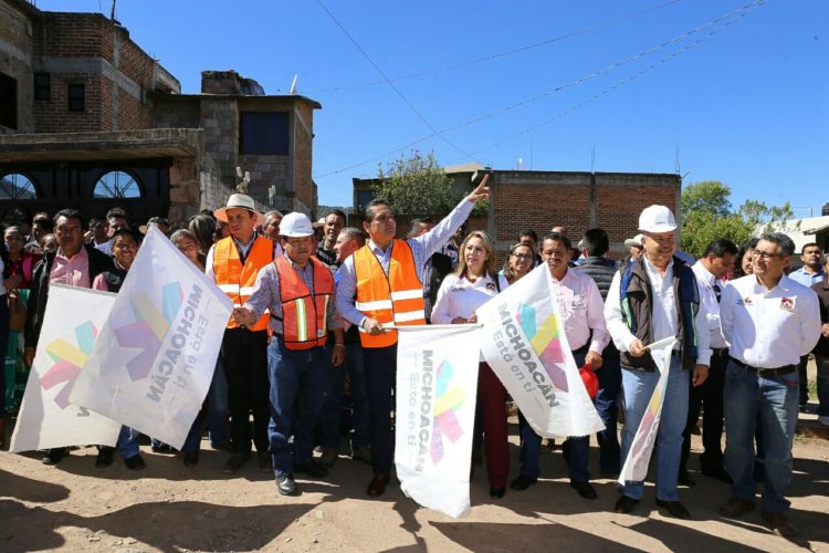 Video| Detonar el desarrollo turístico y social de Senguio, mi compromiso: Silvano Aureoles