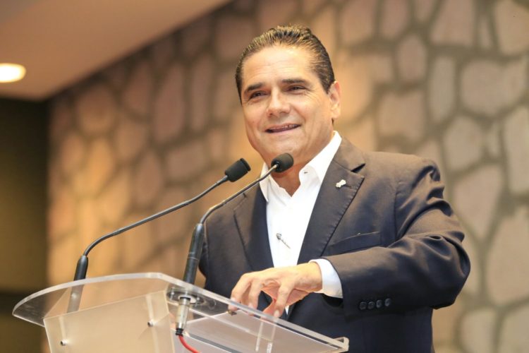 Soy un aliado del desarrollo integral de las niñas y los niños: Silvano Aureoles