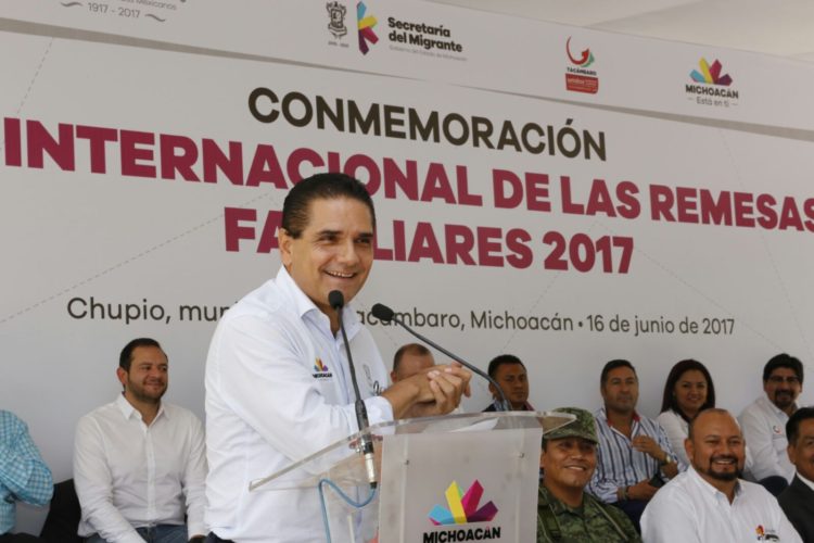 Michoacán avanza con esfuerzo de nuestros hermanos migrantes: Silvano Aureoles