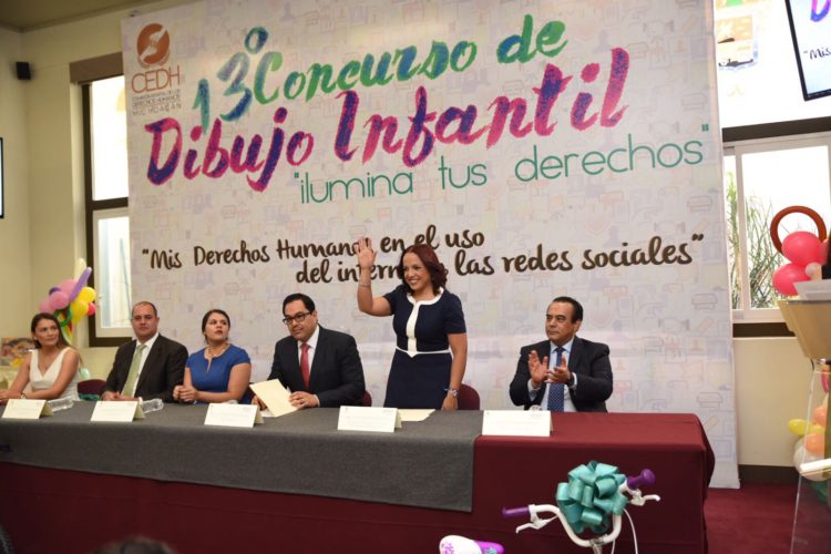 Participa A. Villanueva en premiación del concurso "Ilumina tus derechos".