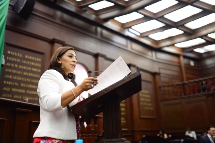 Propone Alma Mireya González creación de contralorías sociales.