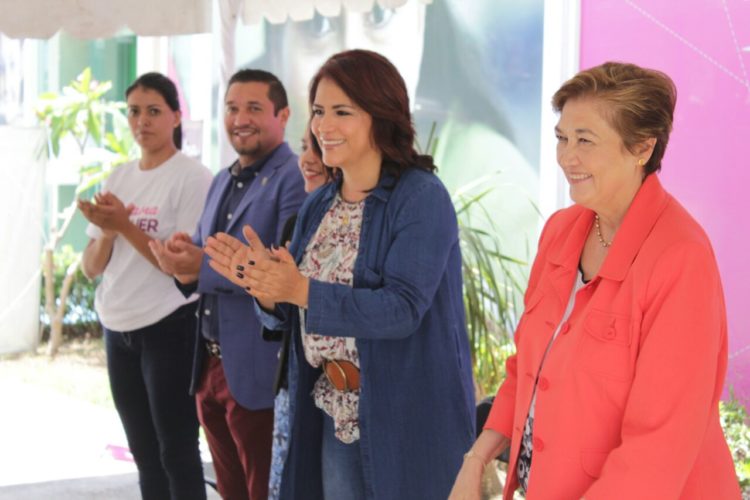 Entregan 500 mil pesos en créditos de Palabra de Mujer en Morelia