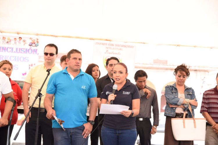 Propondrá Andrea Villanueva la creación del distintivo incluyente en Michoacán