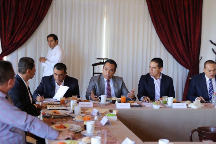 Atender temas municipales con la mayor inmediatez, el objetivo: Silvano Aureoles