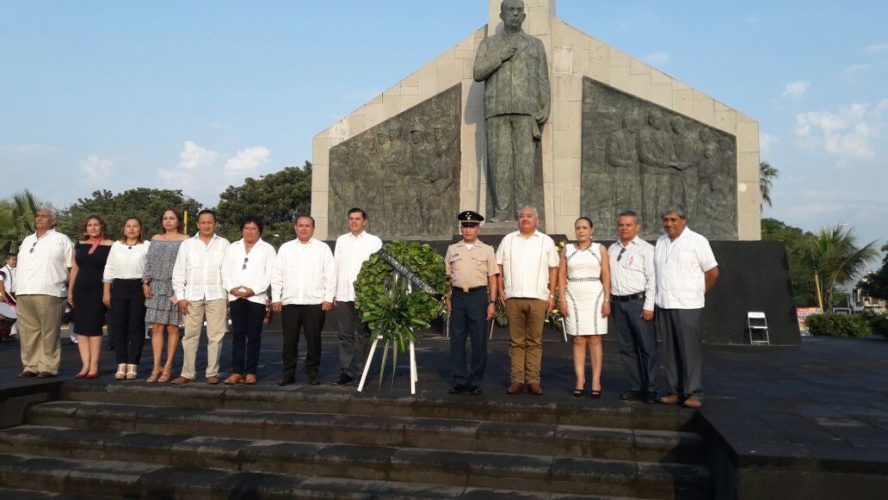 Conmemoran XLVII Aniversario Luctuoso del General Lázaro Cárdenas del Río   