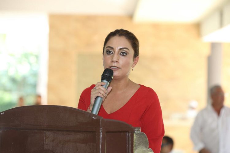 A trabajar para promocionar valores, exhorta Julieta López