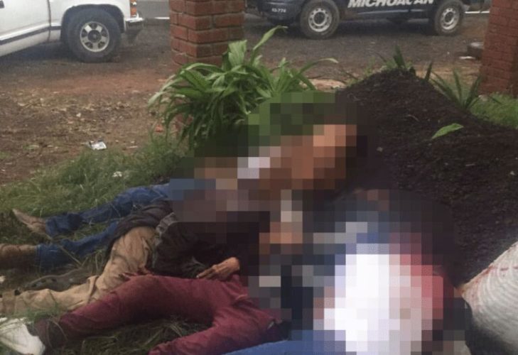 Asesinan a seis hombres por presunto robo de aguacate y zarzamora