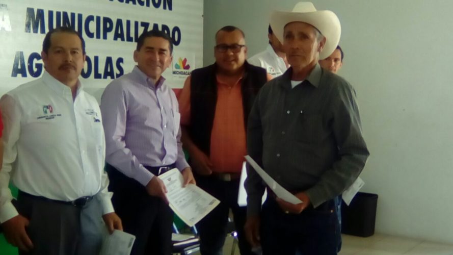 Incentivan Sedrua y Ayuntamiento 40 proyectos agropecuarios en La Piedad
