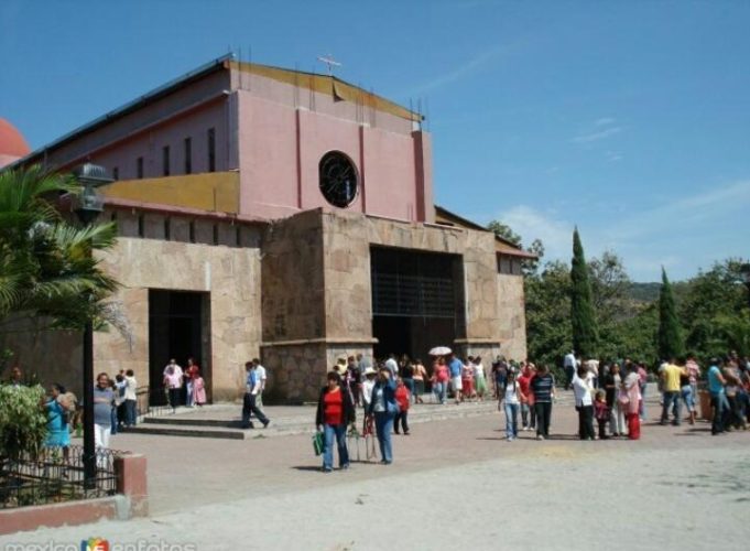 Esperan a 20 mil peregrinos para adorar a la Virgen de Acahuato