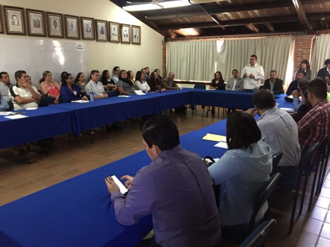 Capacita Cedemun a municipios para ejercer recursos de fondo federal