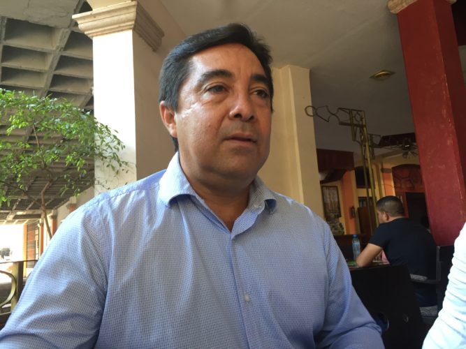 Reaparece Sergio Ochoa; no se va del PRI