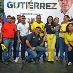 Se suma sector magisterial al proyecto de Fanny Arreola en el distrito 22 de Múgica