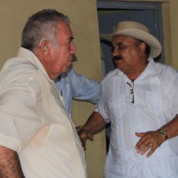 Integrantes del ejido Apatzingán se suman a Genaro Guízar