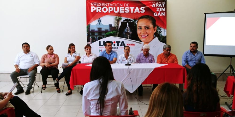Lupita Hernández presenta propuestas de campaña: “Por un mejor Apatzingán, contigo adelante“