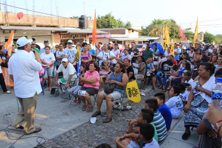 Educación eje fundamental del proyecto de gobierno de Genaro Guízar