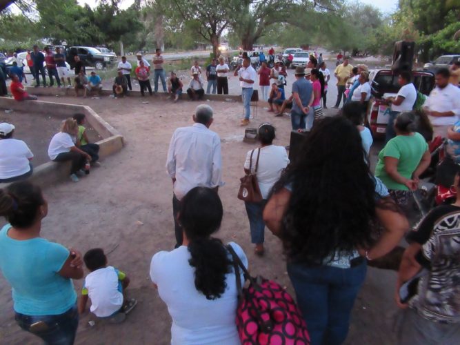 Los Pozos refrenda respaldo para Aurea Rodríguez.