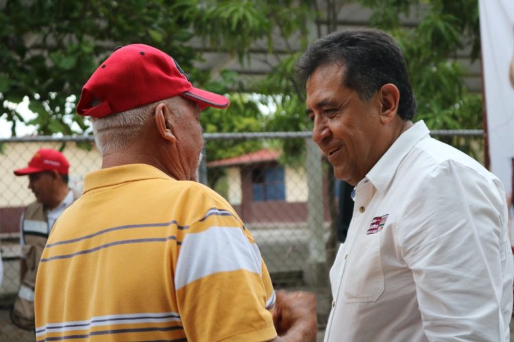 Terminaré con la manipulación del gasto en Apatzingán: JLCL