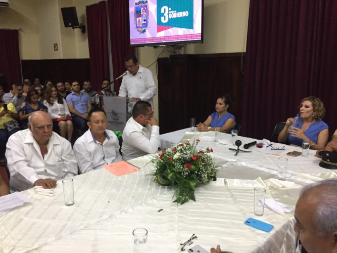 Estado y municipios, de la mano en materia de desarrollo: Barragán Vélez