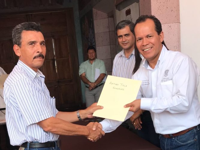 Entrega Sedrua casi 2 mdp a afectados por lluvias en cultivos   