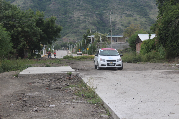 A 19 días de concluir, apaga la luz y cierra puertas el gobierno de Giselle Liera, en Apatzingán