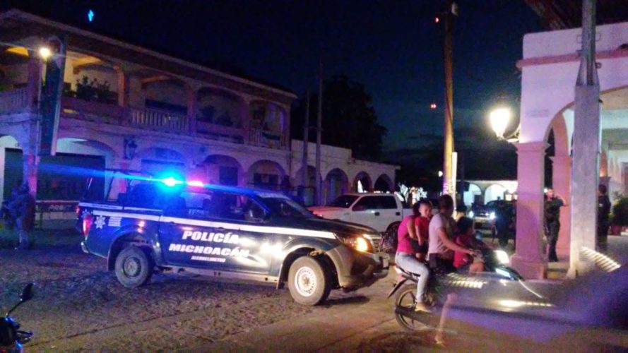 Enfrentamiento en el centro de Apatzingán