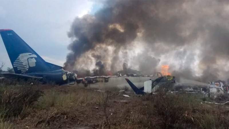 Se desploma avión: hubo heridos