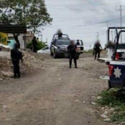 Balean a hombre fuera de un domicilio; queda gravemente herido