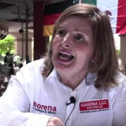 Se niega Sandra Luz a pagar cuenta de su consumo, durante trabajo en comisiones