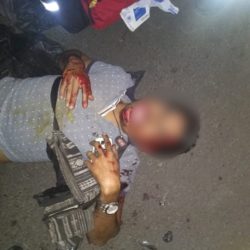 Panadero choca contra una vaca; resulta herido