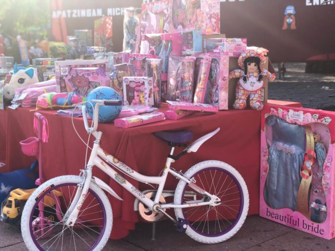 Festeja gobierno de Múgica a los niños