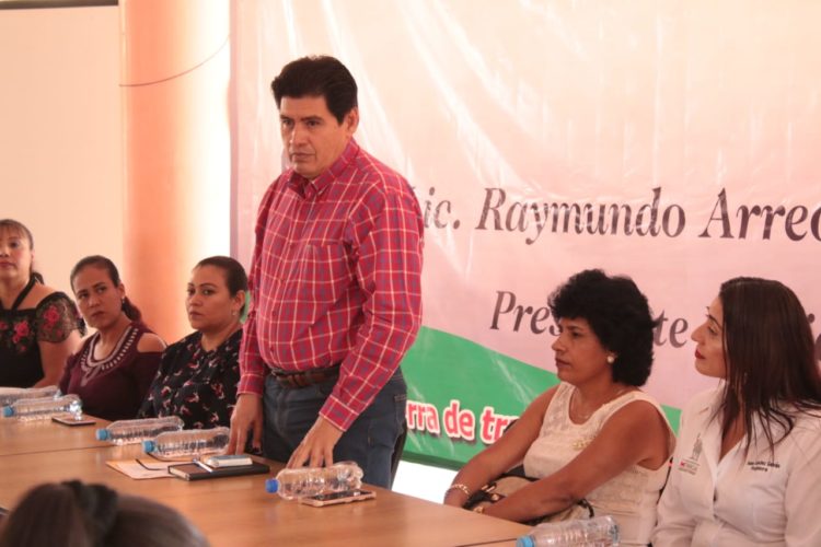 Tenemos que luchar por la igualdad de género: Raymundo Arreola