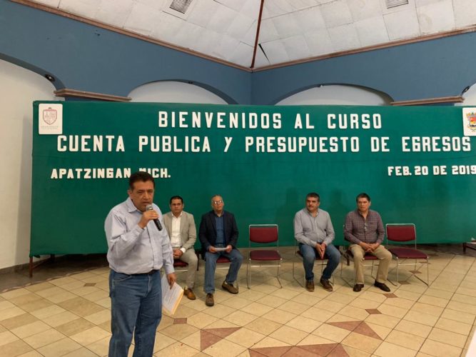 Capacitaciones sobre cuenta pública, paso a la transparencia: J.L.C.L.