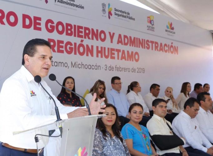 SAC primero tiró el arpa; ahora anuncia solución a maestros y reparte culpas