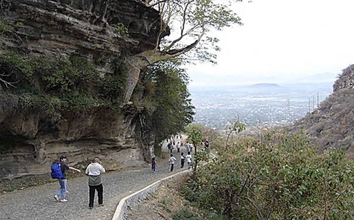 Disminuye 50% asistencia de peregrinos a Acahuato, para venerar a La Candelaria