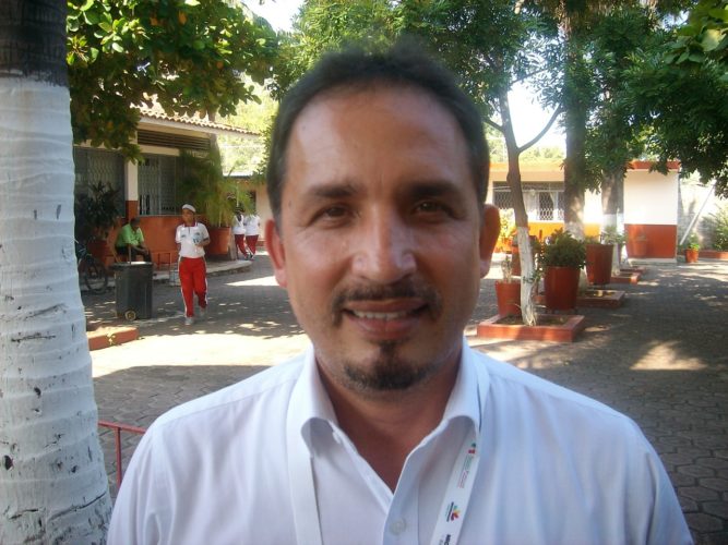 Desaparecen programas federales y se dejan de pagar rentas: Noé Jaimes
